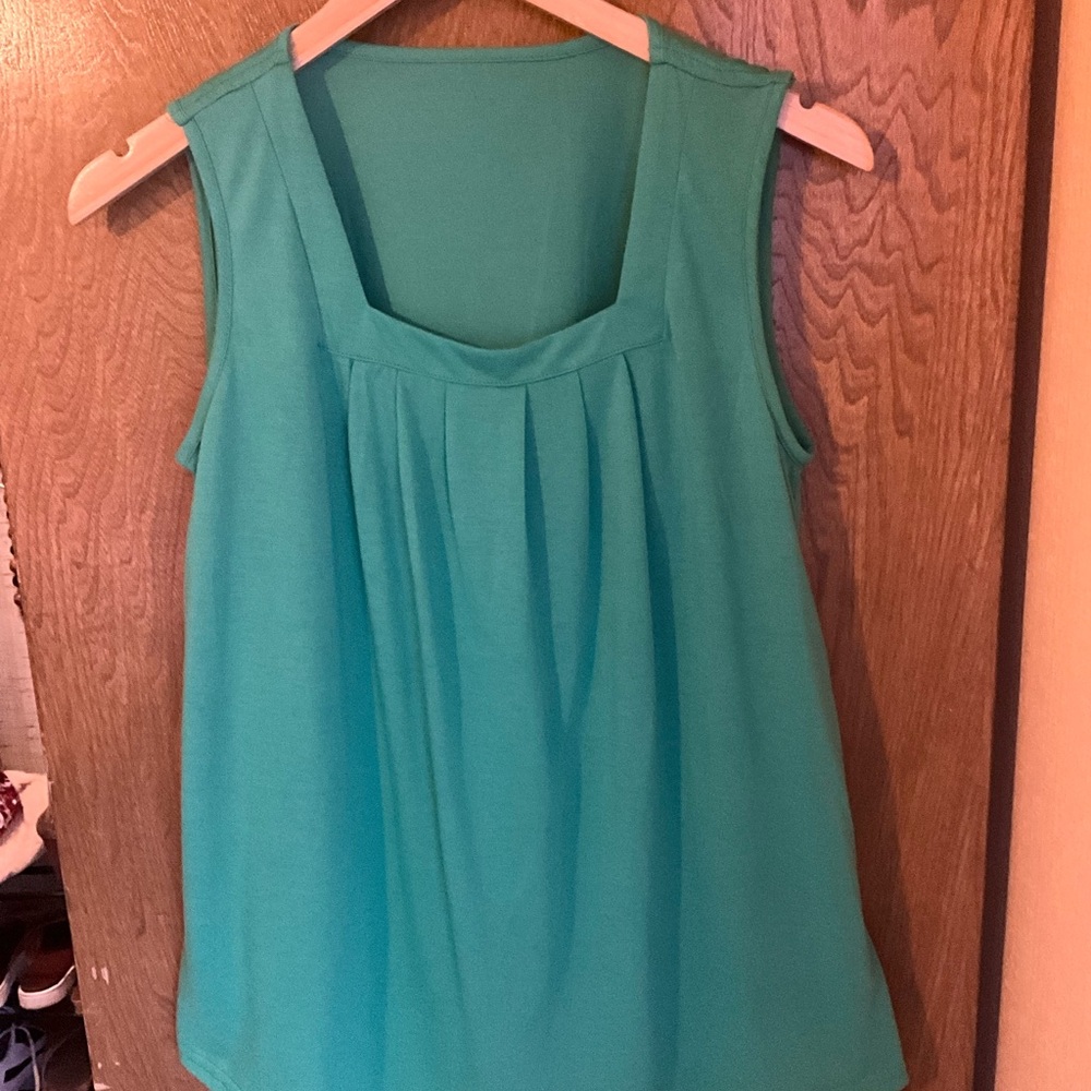 Elegant Teal Sleeveless Tank Top